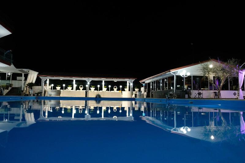 מלון בוסקוריאלה Ristorante La Vela מראה חיצוני תמונה