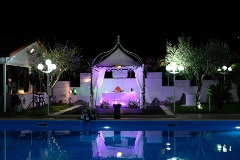 מלון בוסקוריאלה Ristorante La Vela מראה חיצוני תמונה