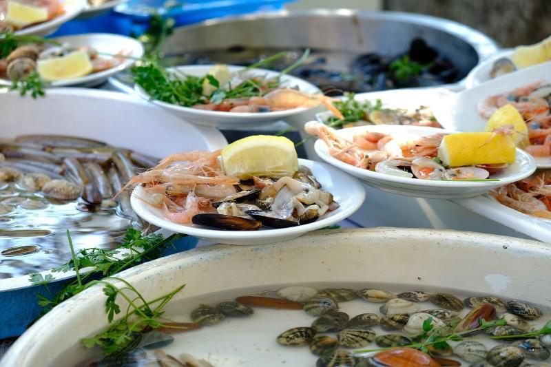 מלון בוסקוריאלה Ristorante La Vela מראה חיצוני תמונה